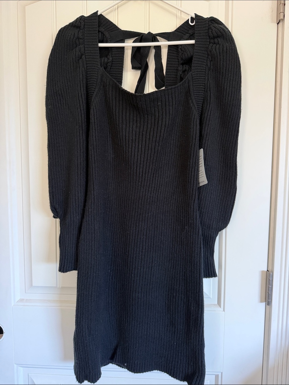Charles Henry Black Ribbed Knit Long-Sleeve Tie-Back Dress